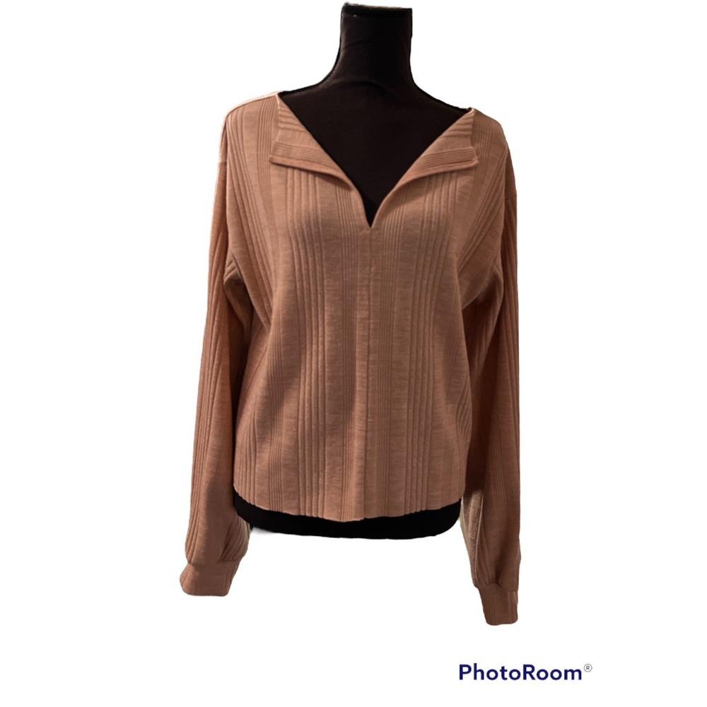 Blush Pink V Neck Sweater Women's Size Small